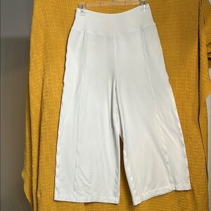 Lululemon Women’s Blissed Out Wide-Leg Culotte Pants